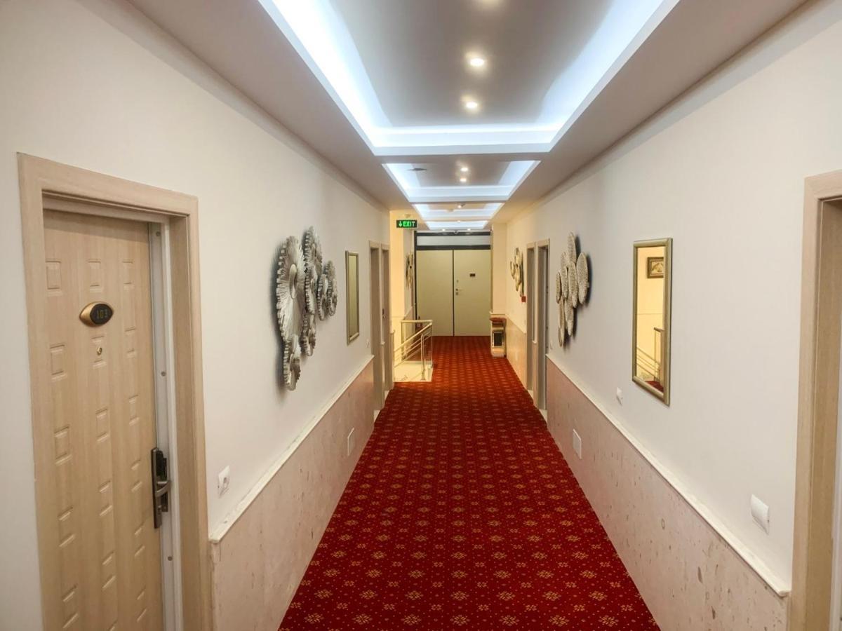Park Hotel Tirana Yzberish Экстерьер фото