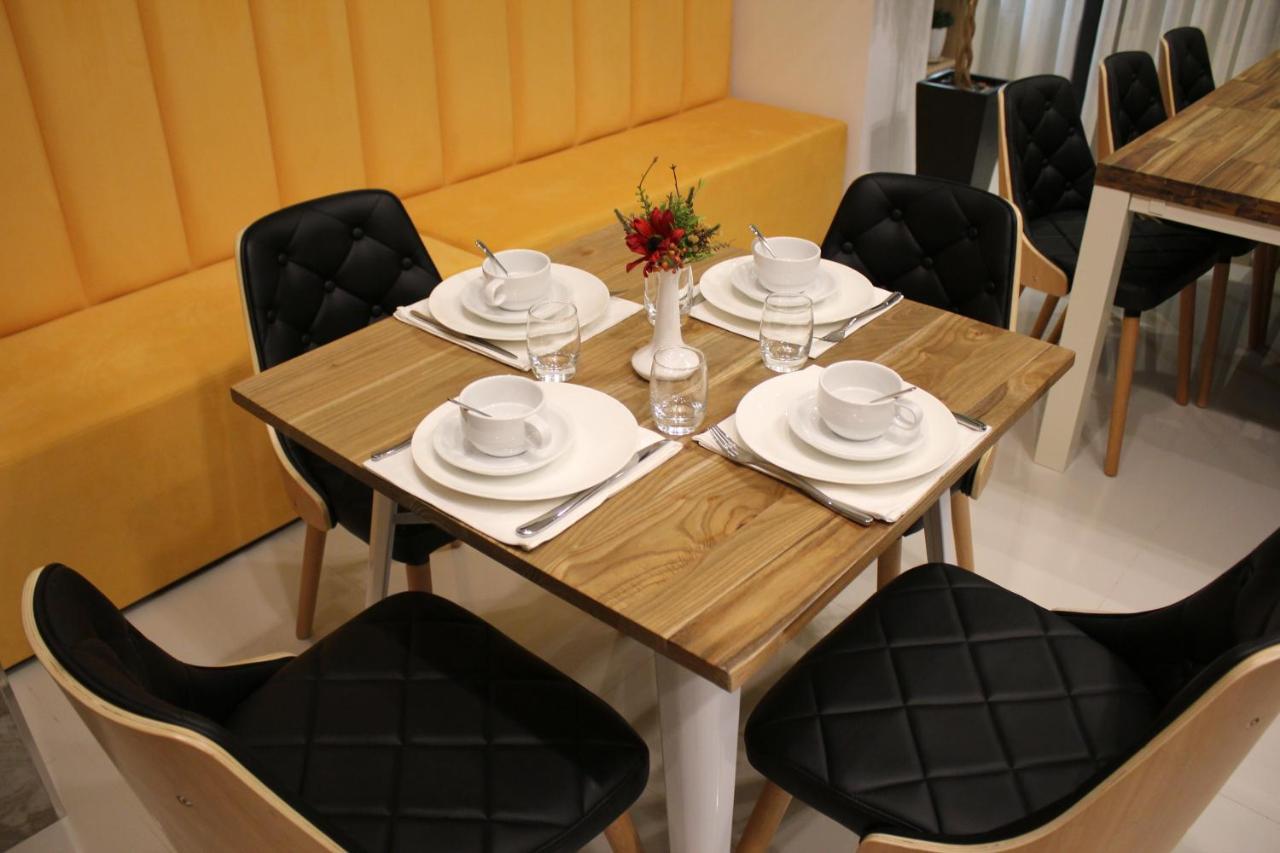 Park Hotel Tirana Yzberish Экстерьер фото