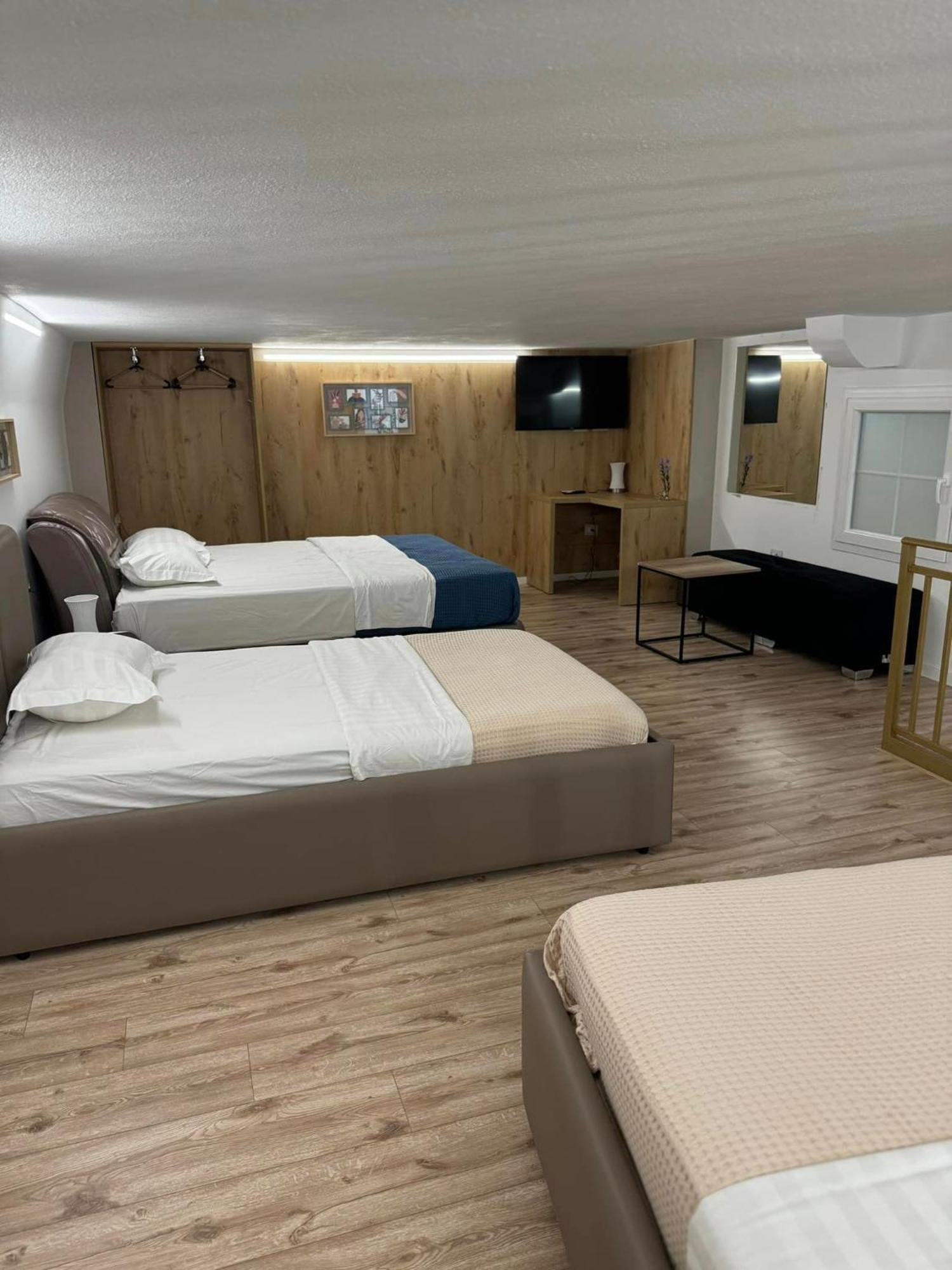 Park Hotel Tirana Yzberish Экстерьер фото