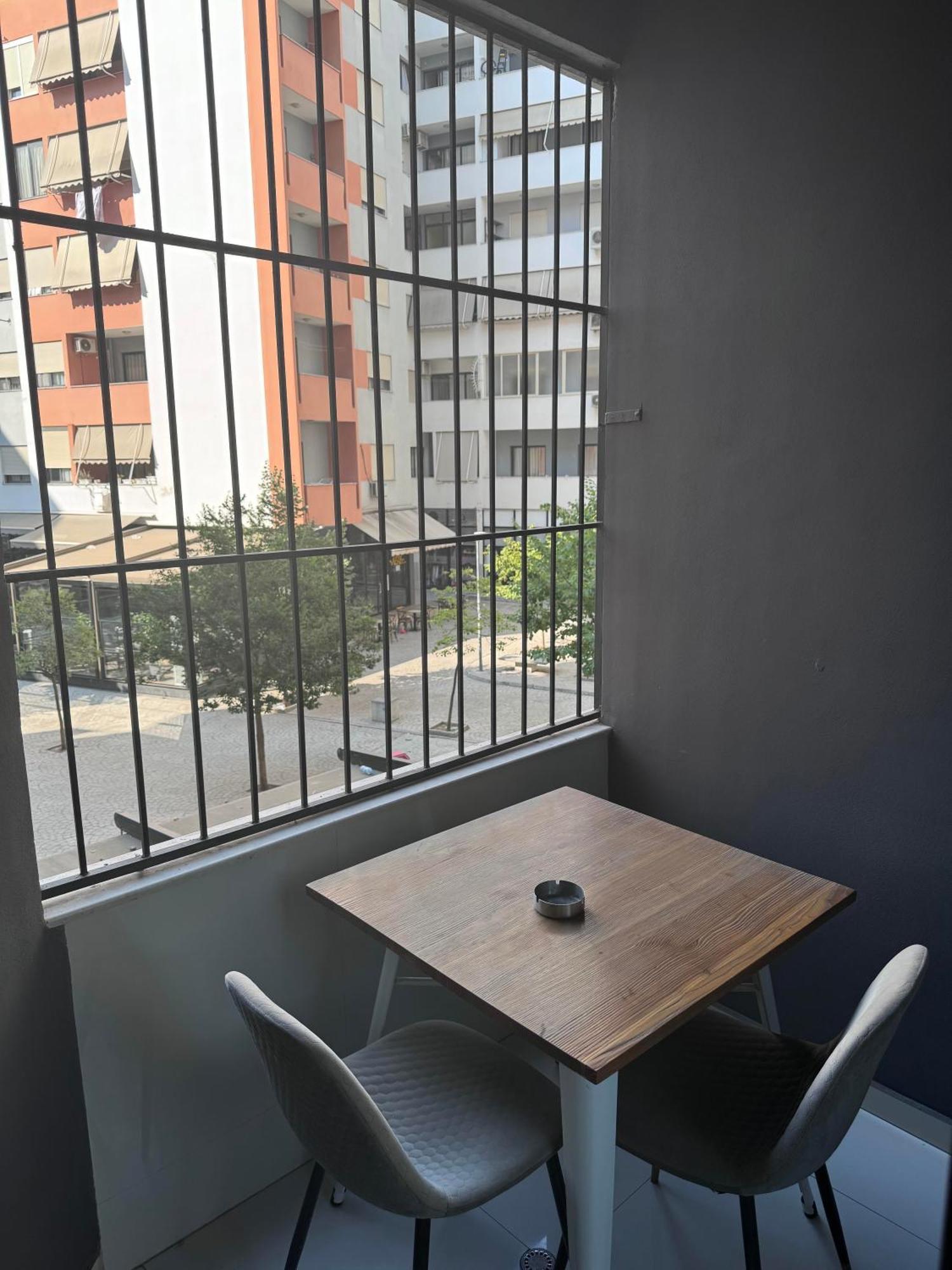 Park Hotel Tirana Yzberish Экстерьер фото