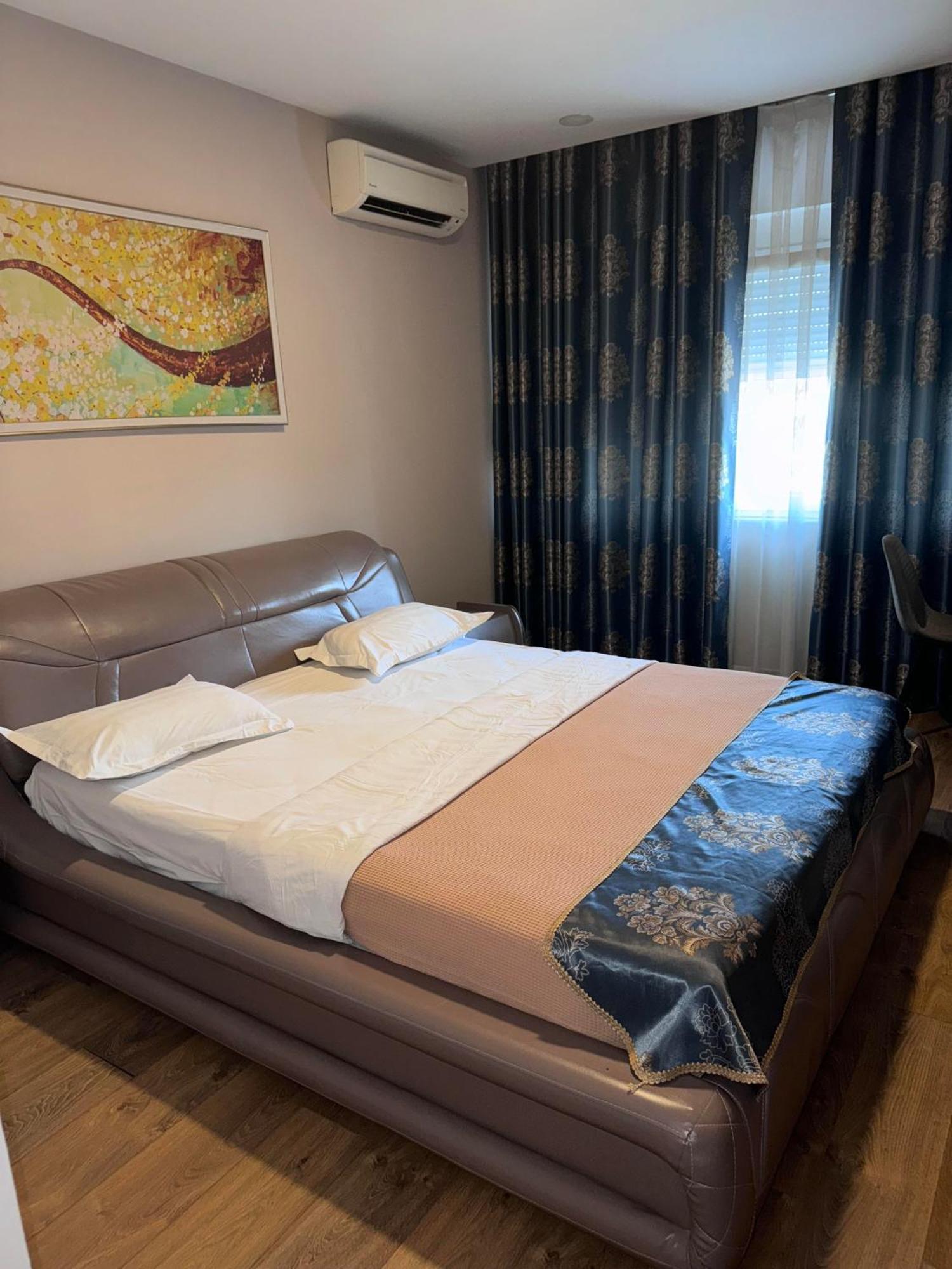 Park Hotel Tirana Yzberish Экстерьер фото