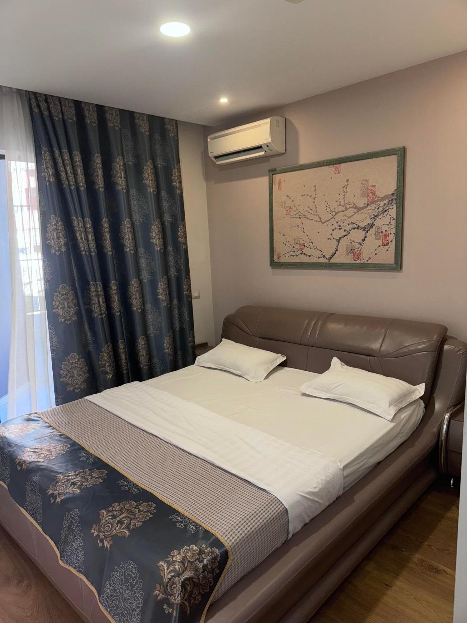 Park Hotel Tirana Yzberish Экстерьер фото